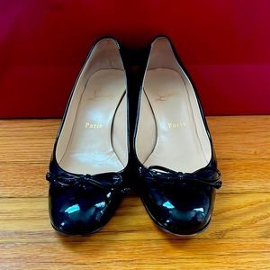 Kitten heel red bottoms